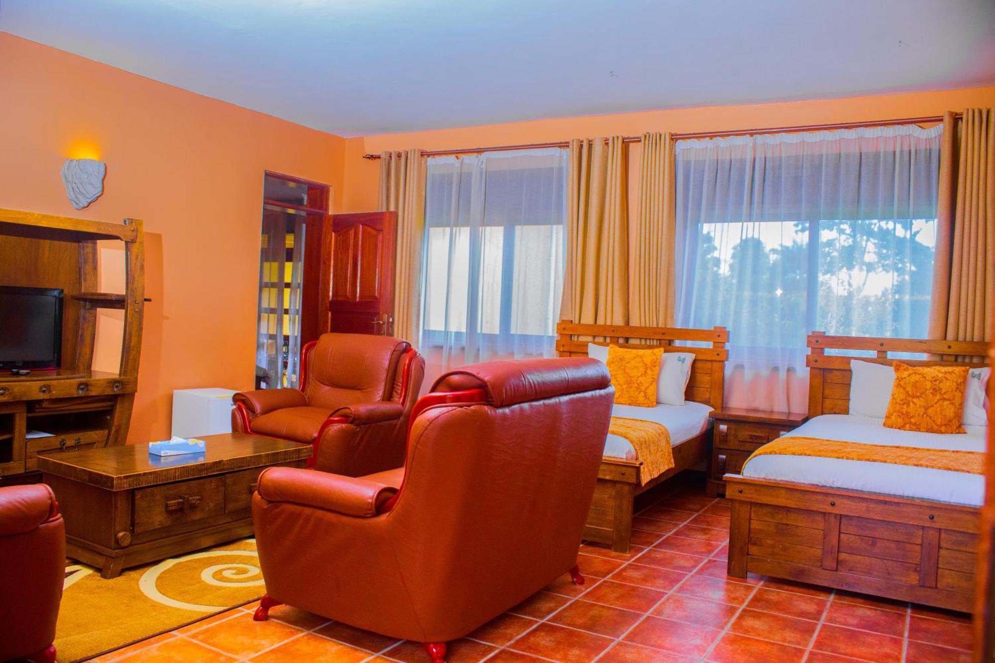 Mountains Of The Moon Hotel Fort Portal Exterior foto